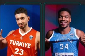 爱游戏最新版本清晨纽卡斯尔战术微调：欧超杯节点到来；气氛紧张；赛程密集仍需轮换的简单介绍